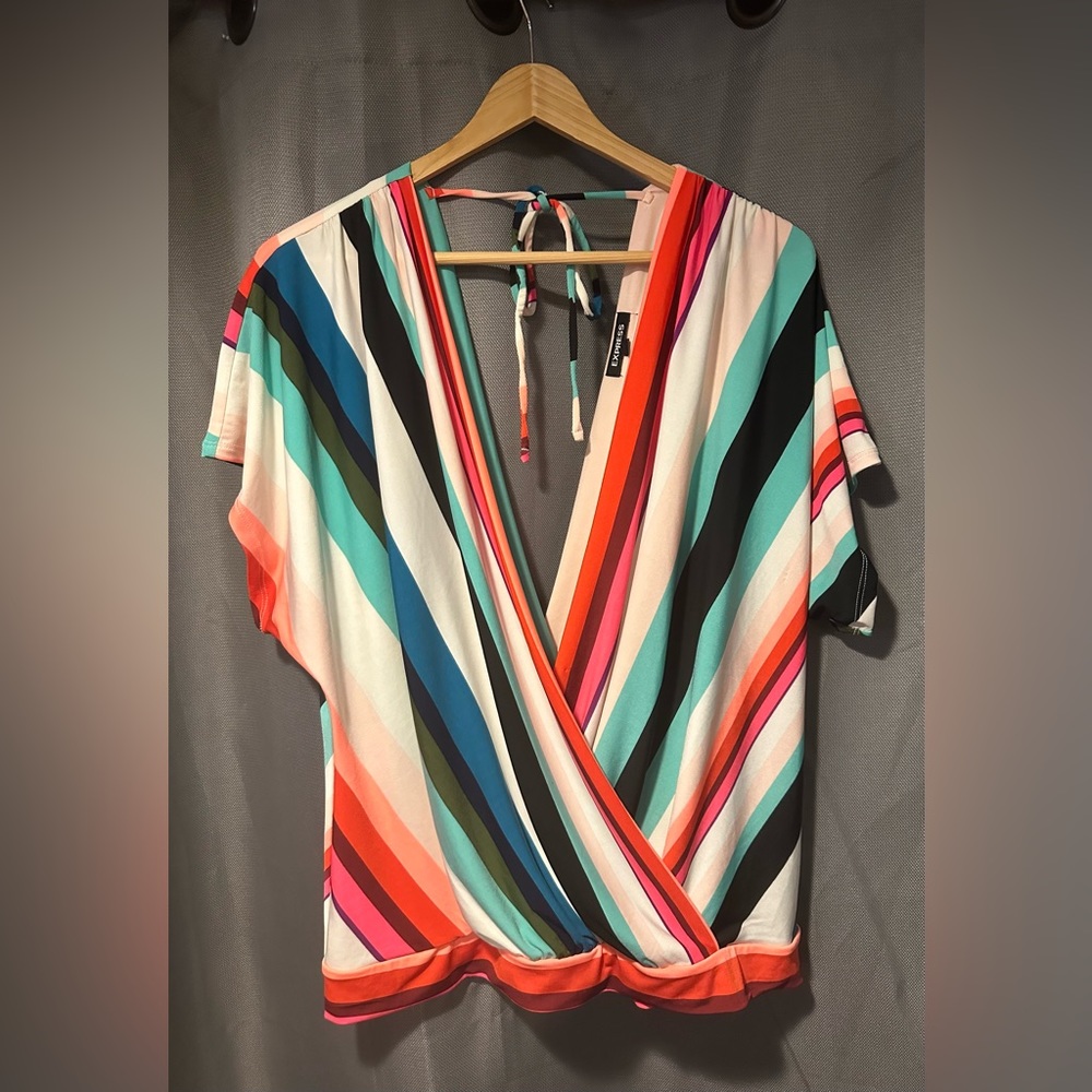 Women’s Express Wrap Back-Tie Top - Size L